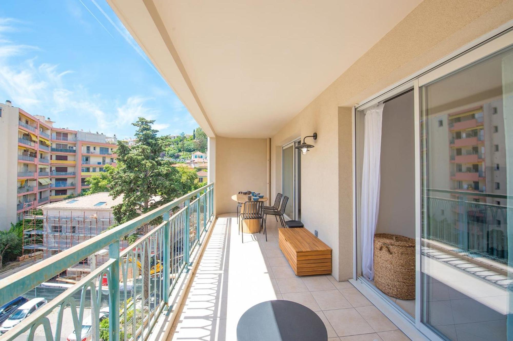 Altezza, Parking Proche Gare Apartment